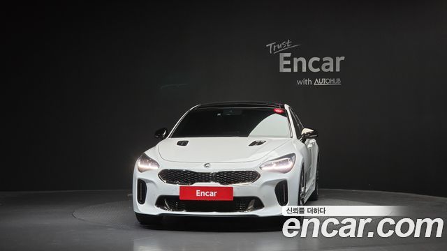 Kia Stinger из Кореи Encar
