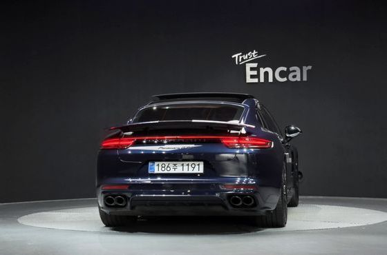Porsche Panamera 4.0 GTS — пробег 81 252 км — фото 4 из 5