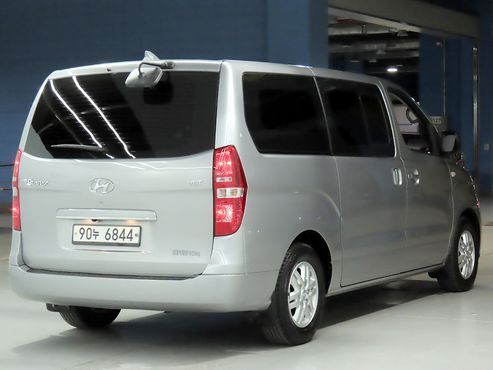 Hyundai Starex Van 5-Seater Smart — пробег 87 363 км — фото 4 из 5