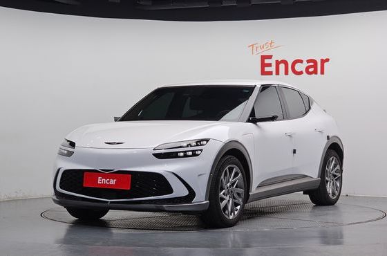 Genesis GV60 Standard AWD — пробег 66 561 км — фото 1 из 5