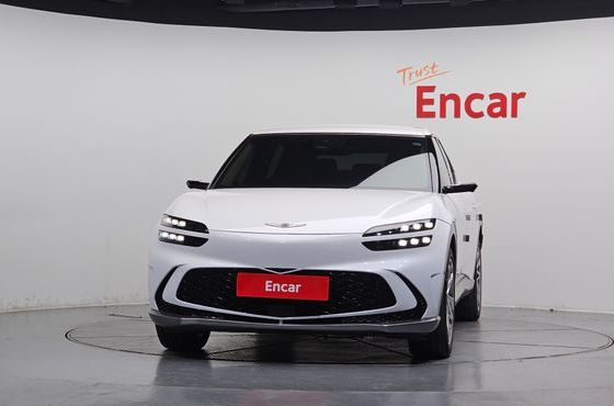 Genesis GV60 Standard AWD — пробег 66 561 км — фото 3 из 5