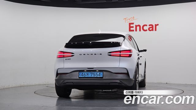 Genesis GV60 Standard AWD — пробег 66 561 км — фото 4 из 5