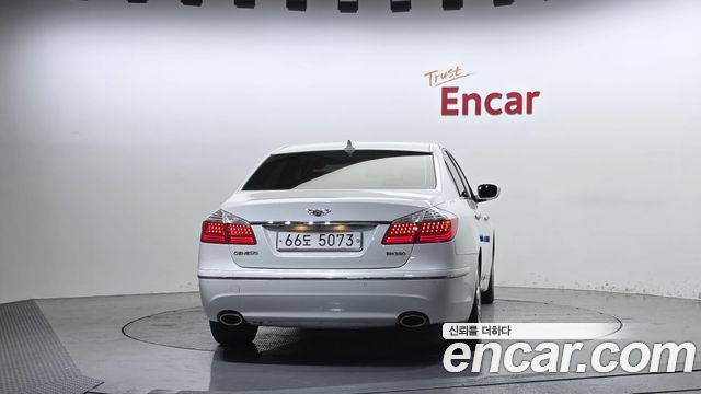 Hyundai Genesis из Кореи Encar