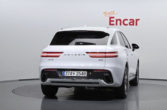 Genesis GV70 2.5T Gasoline AWD — пробег 68 927 км — фото 4 из 5