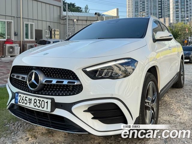Mercedes-Benz GLA-Class GLA250 4MATIC — пробег 33 000 км — фото 3 из 5