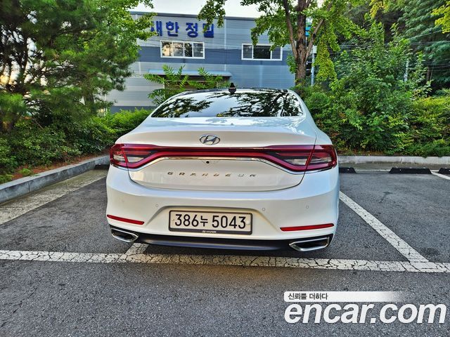 Hyundai Grandeur из Кореи Encar