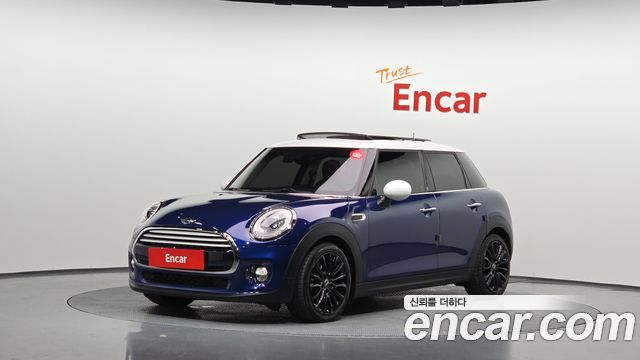 Mini Cooper 5Door Mid 3rd — пробег 115 912 км — фото 1 из 5