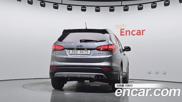 Hyundai Santafe Diesel(e-VGT) 2.0 4WD Exclusive — пробег 112 567 км — фото 4 из 5