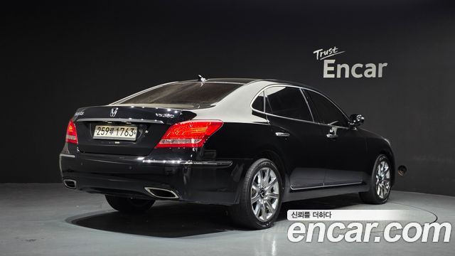 Hyundai Equus из Кореи Encar