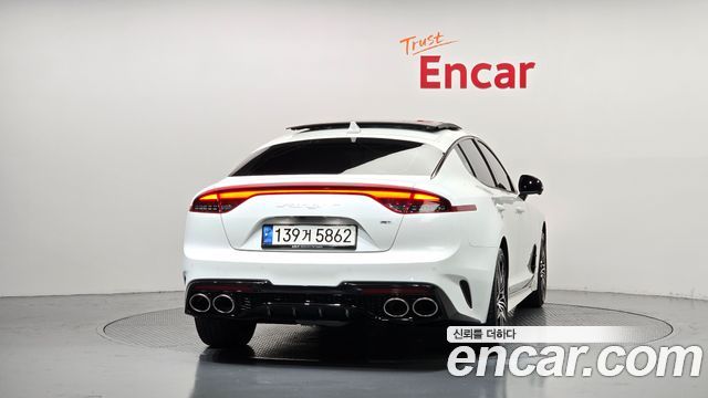 Kia Stinger из Кореи Encar