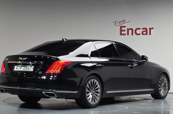 Genesis EQ900 3.3 T-GDI AWD Prestige — пробег 126 890 км — фото 2 из 5