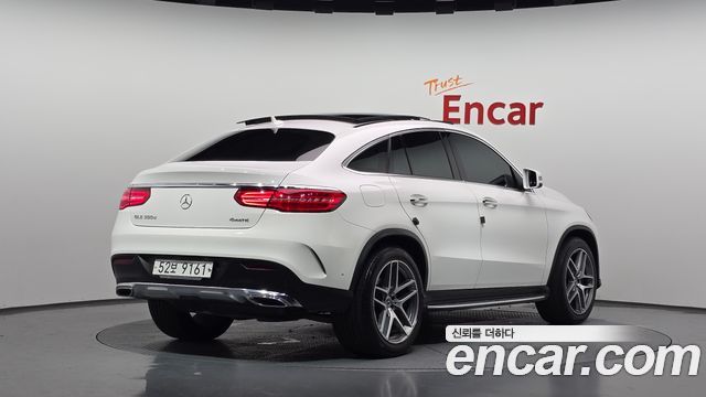 Mercedes-Benz GLE-Class GLE350 d 4MATIC Coupe — пробег 79 218 км — фото 2 из 5