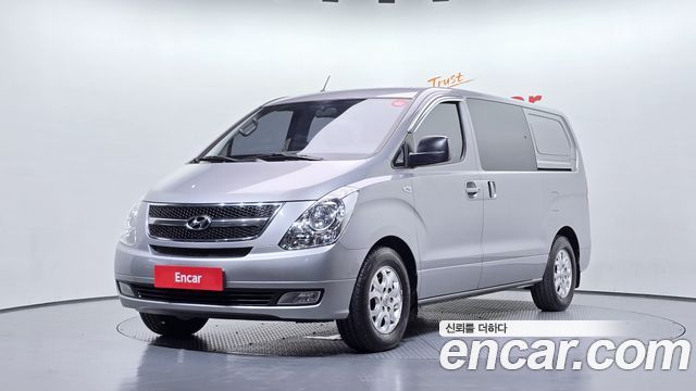 Hyundai Starex 5-Seater VAN CVX Luxury — пробег 180 042 км — фото 1 из 5