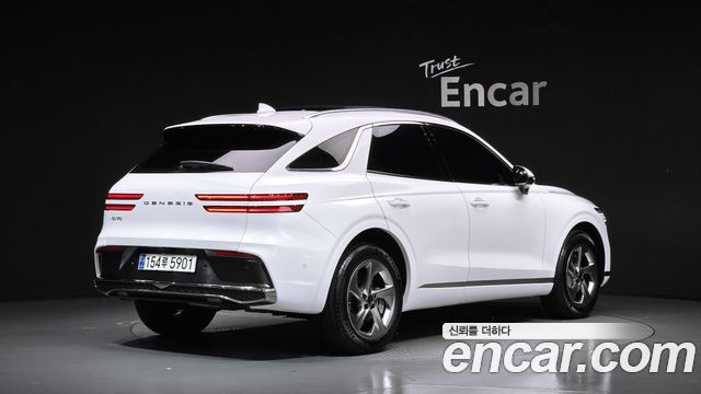 Genesis GV70 из Кореи Encar