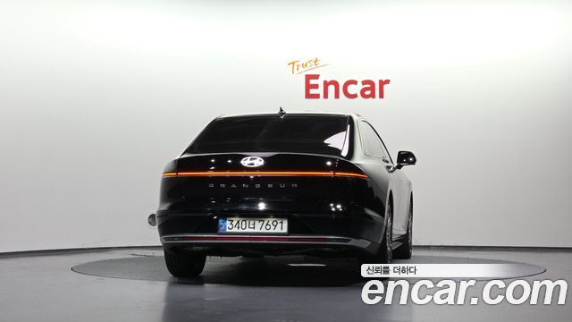 Hyundai Grandeur из Кореи Encar