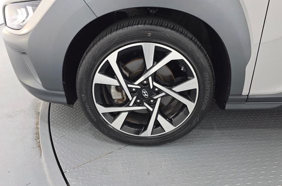 Hyundai Kona Gasoline 1.6 Turbo 2WD Inspiration — пробег 49 099 км — фото 5 из 5