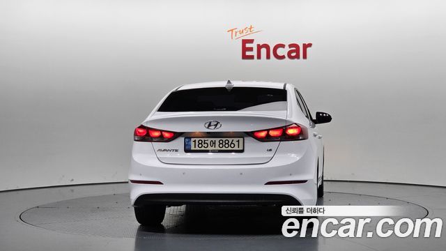 Hyundai AVANTE из Кореи Encar