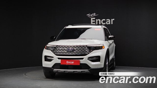 Ford Explorer 2.3 LimIted 4WD — пробег 14 025 км — фото 3 из 5