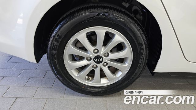 Kia K3 из Кореи Encar
