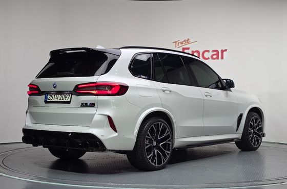 BMW X5M 4.4 Competition — пробег 28 610 км — фото 2 из 5