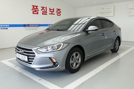 Hyundai AVANTE 1.6 GDI Smart — пробег 140 000 км — фото 1 из 5