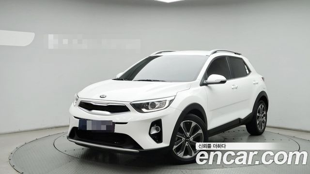 Kia Stonic 1.4 Trendy — пробег 68 729 км — фото 1 из 5