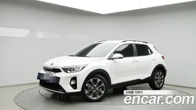 Kia Stonic 1.4 Trendy — пробег 68 729 км — фото 3 из 5