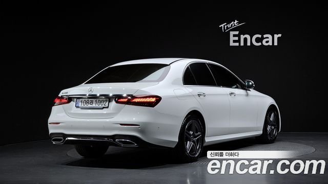 Mercedes-Benz E-Class из Кореи Encar