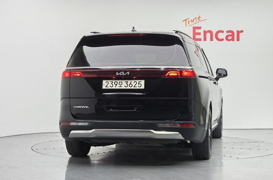 Kia Carnival Diesel 9-Seater Noblesse — пробег 32 895 км — фото 4 из 5