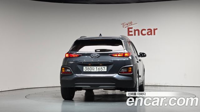 Hyundai Kona из Кореи Encar