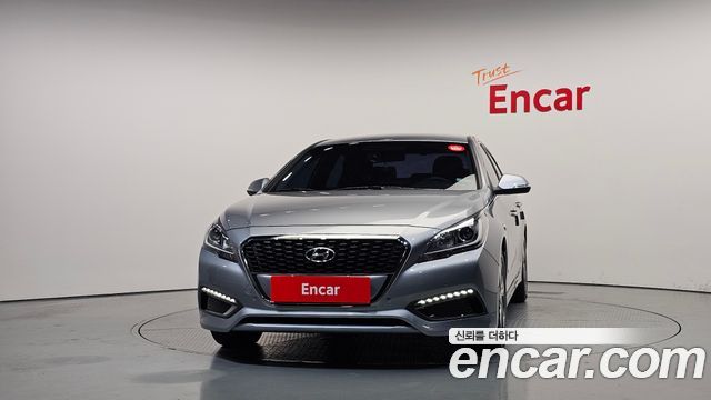 Hyundai Sonata 2.0 HEV Premium — пробег 89 730 км — фото 3 из 5
