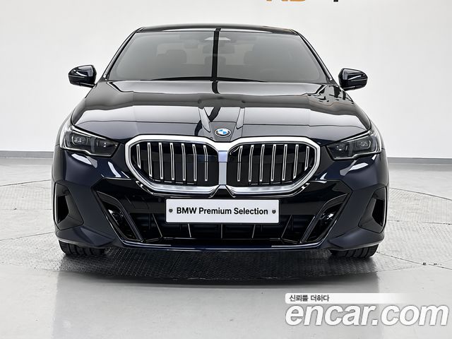 BMW 5-Series 520i M Sport — пробег 6 568 км — фото 3 из 5