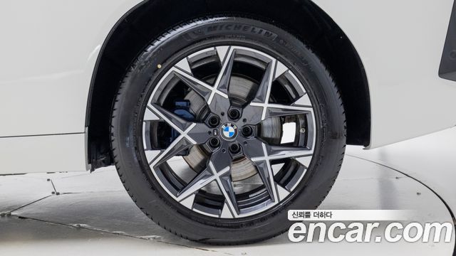 BMW X3 xDrive 20 M Sport — пробег 4 080 км — фото 5 из 5