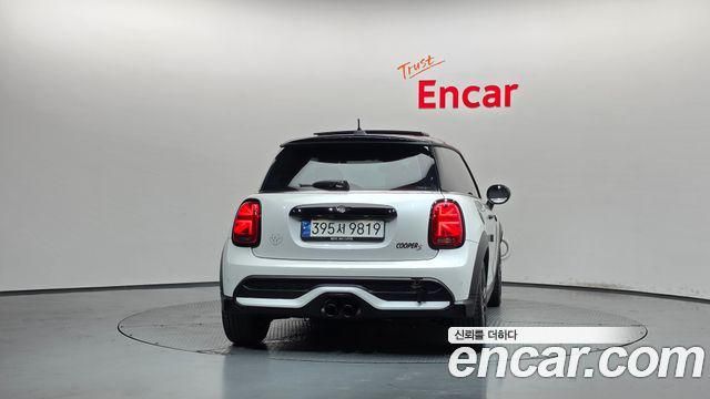 Mini Cooper из Кореи Encar