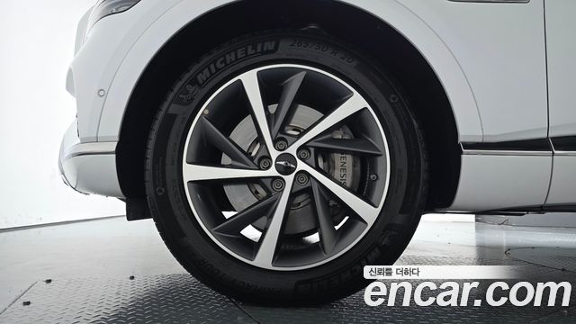 Genesis GV80 из Кореи Encar