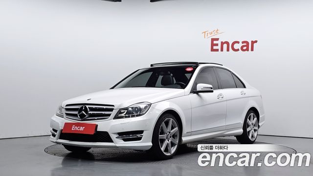 Mercedes-Benz C-Class C200 CGI Avantgarde Style Package — пробег 135 885 км — фото 1 из 5
