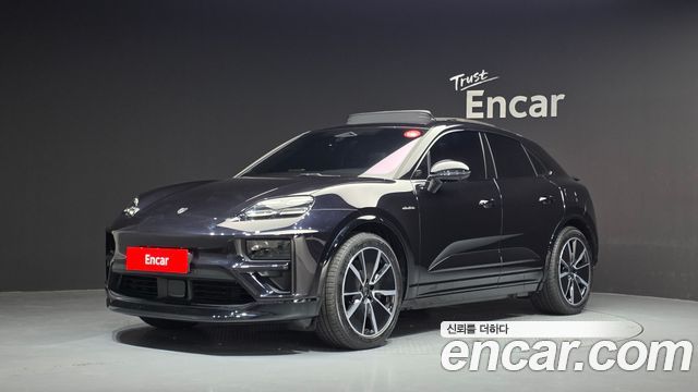 Porsche Macan Turbo — пробег 2 614 км — фото 1 из 5