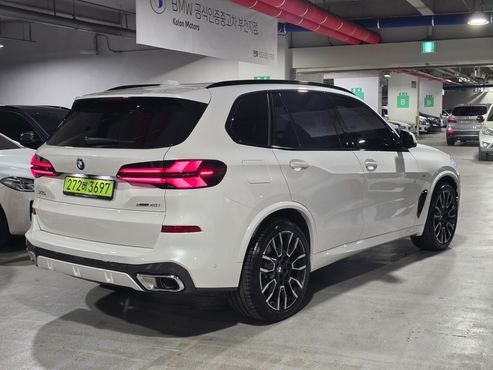 BMW X5 xDrive 40i M Sport — пробег 4 570 км — фото 2 из 5