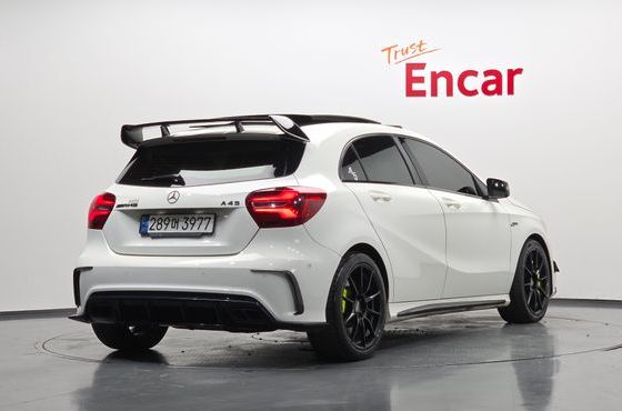 Mercedes-Benz A-Class A45 AMG 4MATIC — пробег 181 422 км — фото 2 из 5