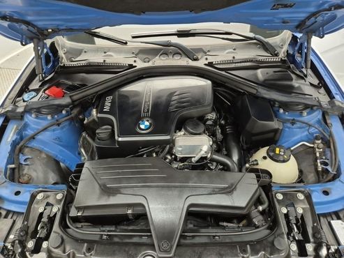 BMW 3-Series 320i M Sport — пробег 83 000 км — фото 5 из 5