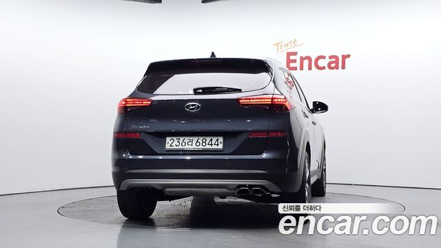Hyundai Tucson из Кореи Encar