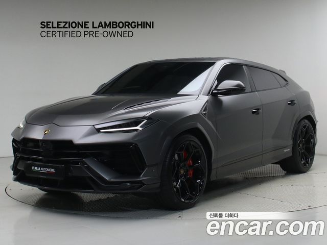 Lamborghini Urus из Кореи Encar