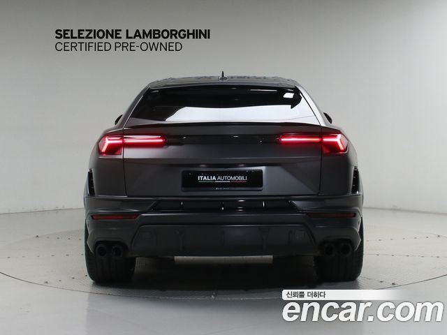 Lamborghini Urus из Кореи Encar