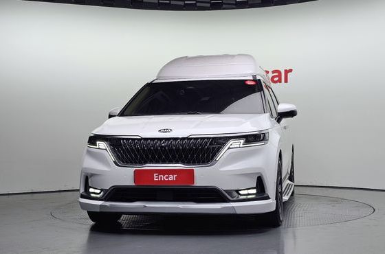 Kia Carnival Diesel 7-Seater Hi-Limousine Signature — пробег 141 830 км — фото 3 из 5