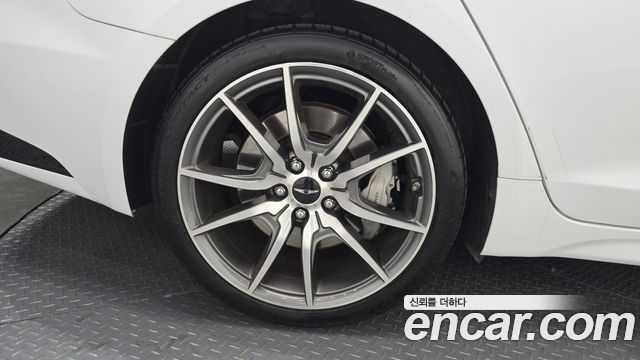 Genesis G70 из Кореи Encar