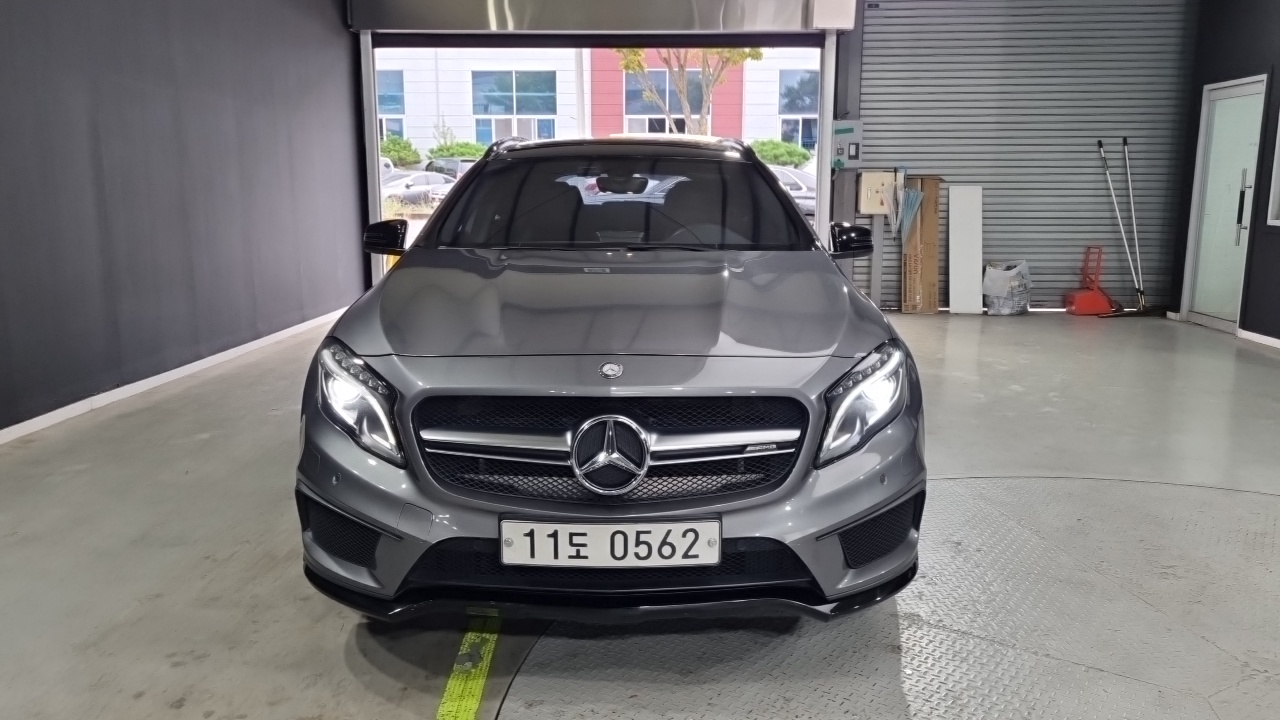 Mercedes-Benz GLA-Class GLA45 AMG 4MATIC — пробег 119 000 км — фото 3 из 5