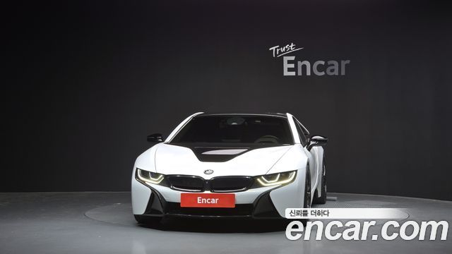 BMW i8 Coupe — пробег 52 111 км — фото 3 из 5