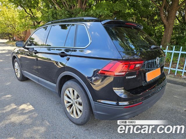 Volkswagen Tiguan 2.0 TDI — пробег 90 266 км — фото 5 из 5