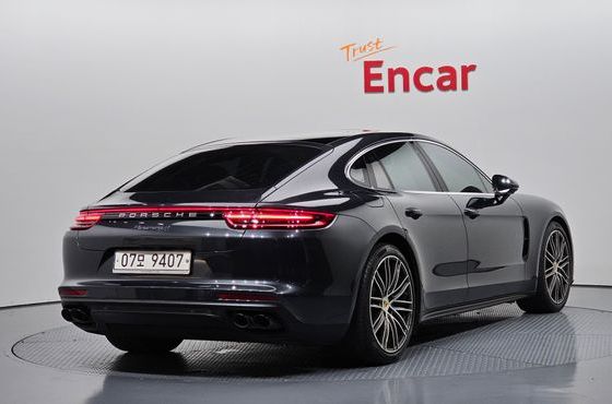 Porsche Panamera 3.0 AWD — пробег 84 500 км — фото 2 из 5