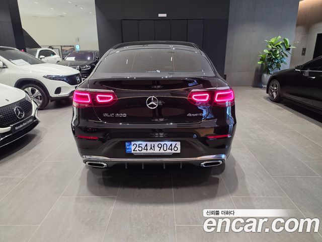 Mercedes-Benz GLC-Class GCL300 4MATIC Coupe — пробег 38 931 км — фото 4 из 5
